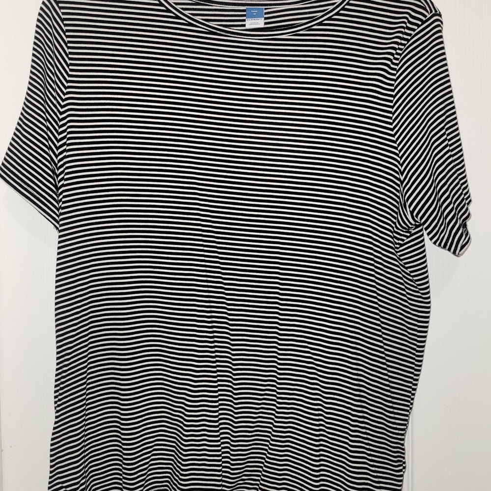 Old Navy Black and White Striped Tee